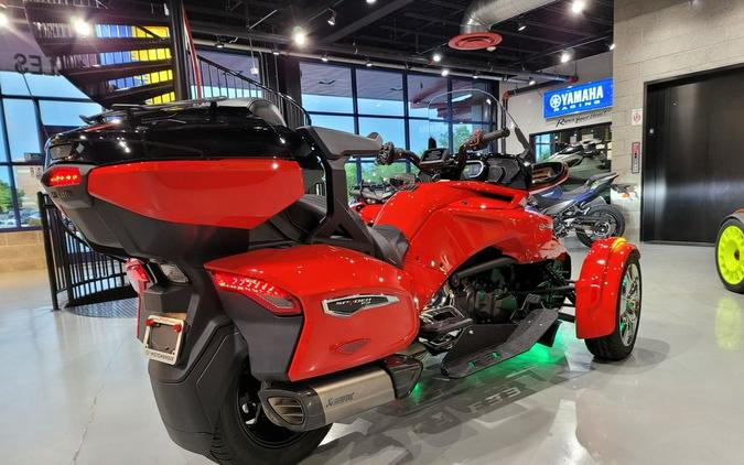 2022 Can-Am® Spyder F3 Limited Chrome - Plasma Red