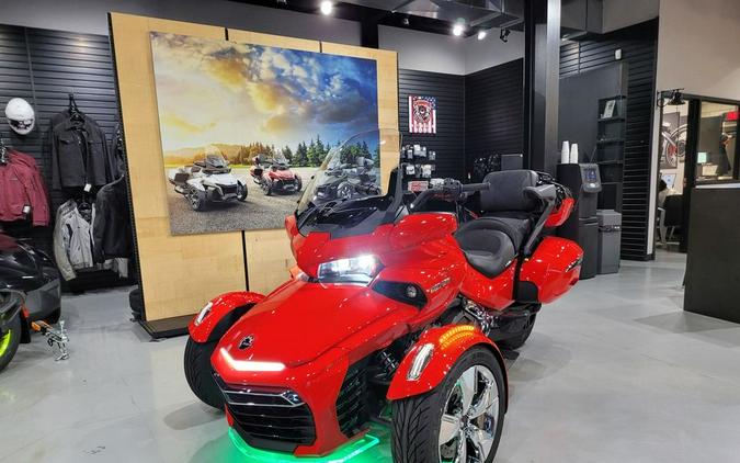 2022 Can-Am® Spyder F3 Limited Chrome - Plasma Red