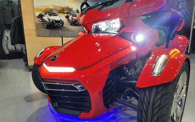 2022 Can-Am® Spyder F3 Limited Chrome - Plasma Red