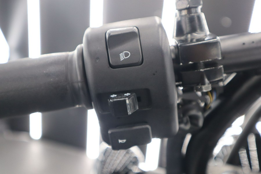 2014 Yamaha Motor Corp., USA Bolt™ R-Spec