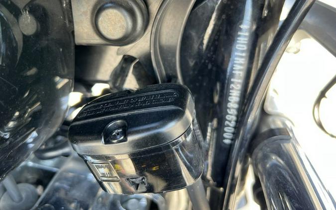 2021 Harley-Davidson Trike FLHTCUTG - Tri Glide Ultra