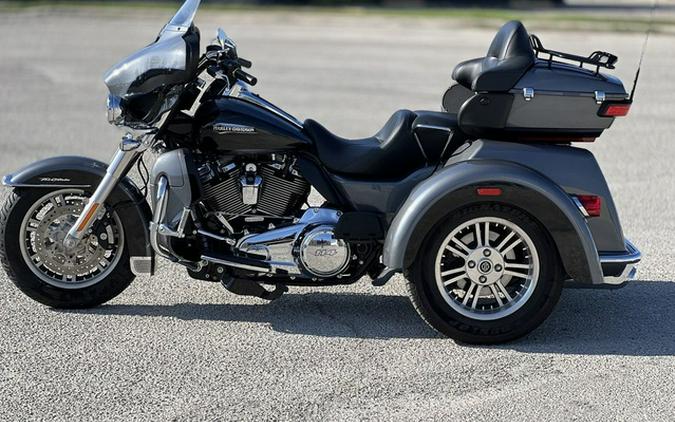 2021 Harley-Davidson Trike FLHTCUTG - Tri Glide Ultra