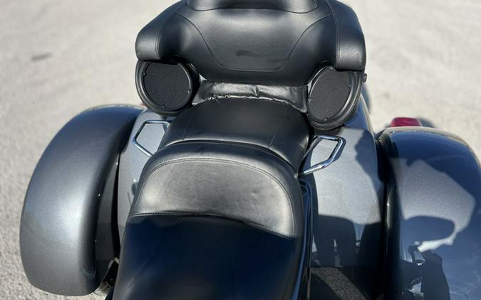 2021 Harley-Davidson Trike FLHTCUTG - Tri Glide Ultra