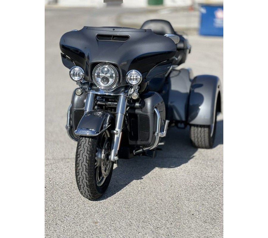 2021 Harley-Davidson Trike FLHTCUTG - Tri Glide Ultra
