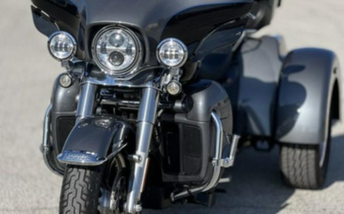 2021 Harley-Davidson Trike FLHTCUTG - Tri Glide Ultra
