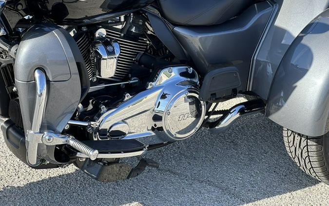 2021 Harley-Davidson Trike FLHTCUTG - Tri Glide Ultra