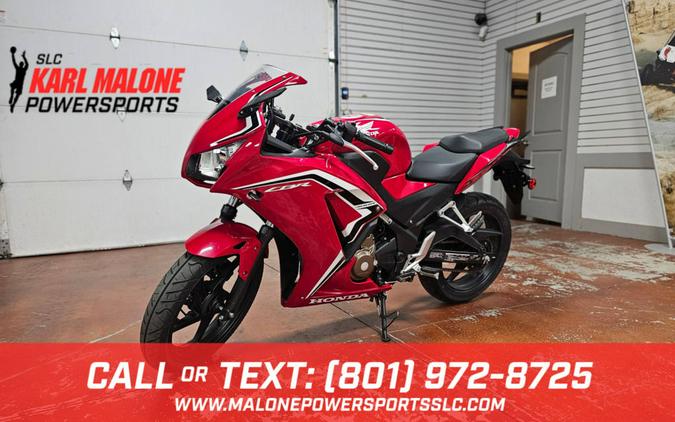 2022 Honda® CBR300R