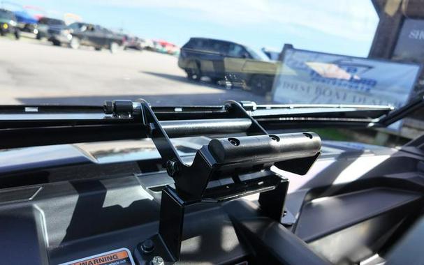 2025 Can-Am® Defender MAX DPS HD10