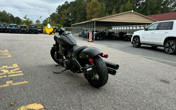 2025 Indian Motorcycle® Chief® Bobber Dark Horse®