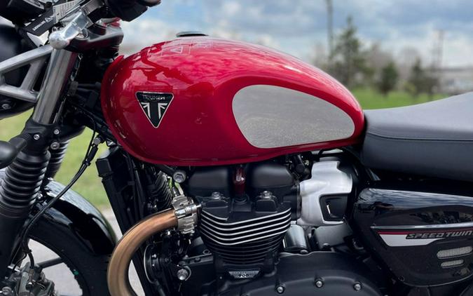 2023 Triumph Speed Twin 900 Chrome Edition Red Hopper