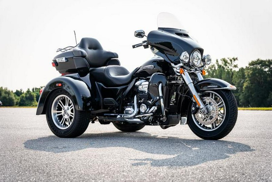 2019 Harley-Davidson® FLHTCUTG - Tri Glide® Ultra