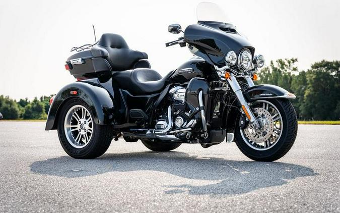 2019 Harley-Davidson® FLHTCUTG - Tri Glide® Ultra