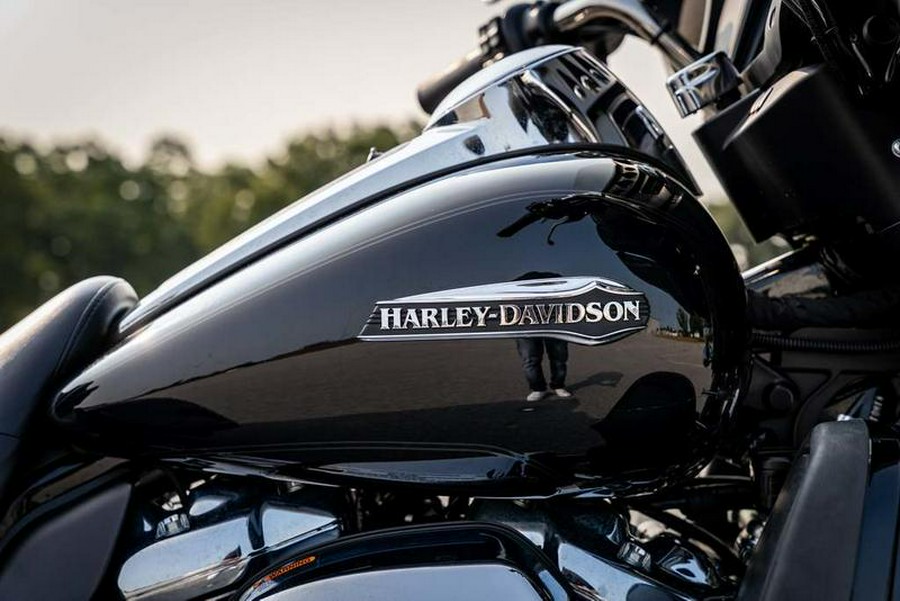 2019 Harley-Davidson® FLHTCUTG - Tri Glide® Ultra