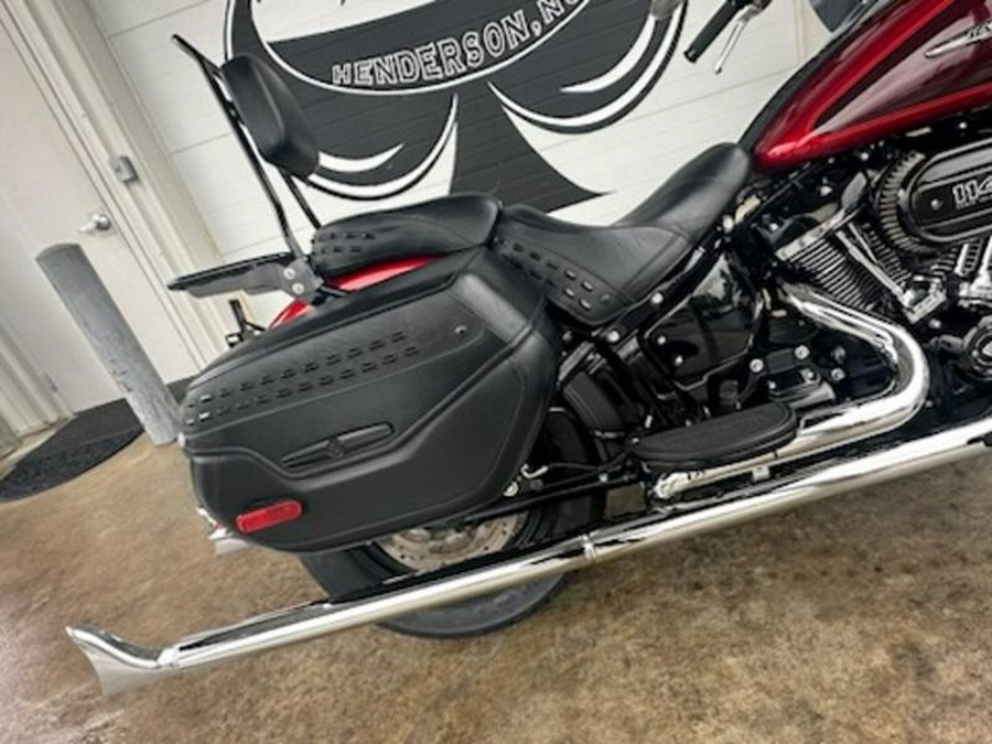 2019 Harley-Davidson® FLHCS - Heritage Classic 114