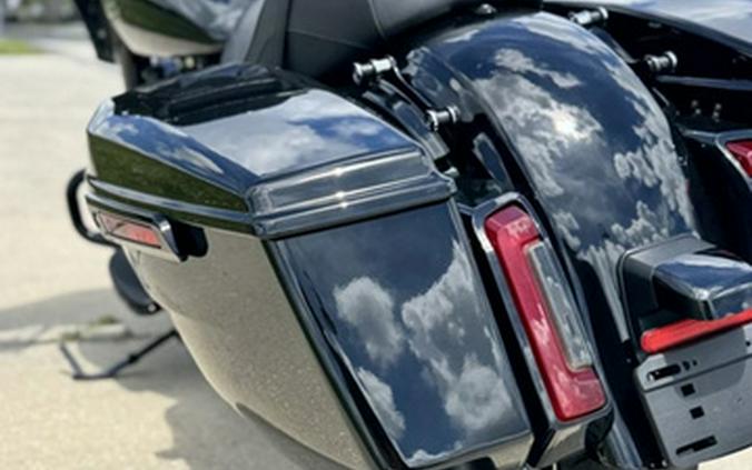 2025 Harley-Davidson FLHX - Street Glide