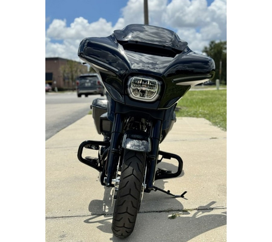 2025 Harley-Davidson FLHX - Street Glide