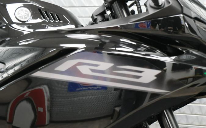 2026 YAMAHA YZF-R3 ABS