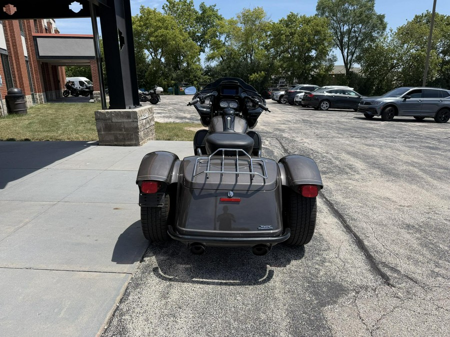 FLTRT 2023 Road Glide 3