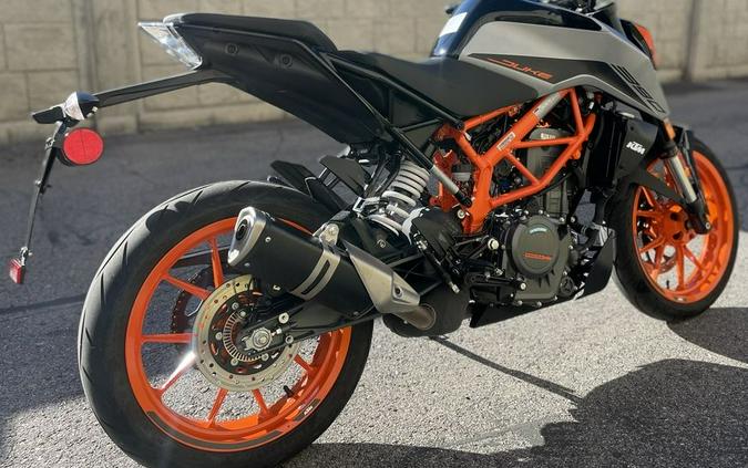 2022 KTM 390 Duke