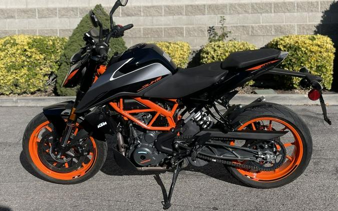 2022 KTM 390 Duke