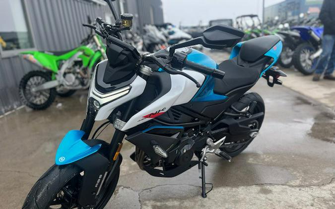 2024 CFMOTO 450NK