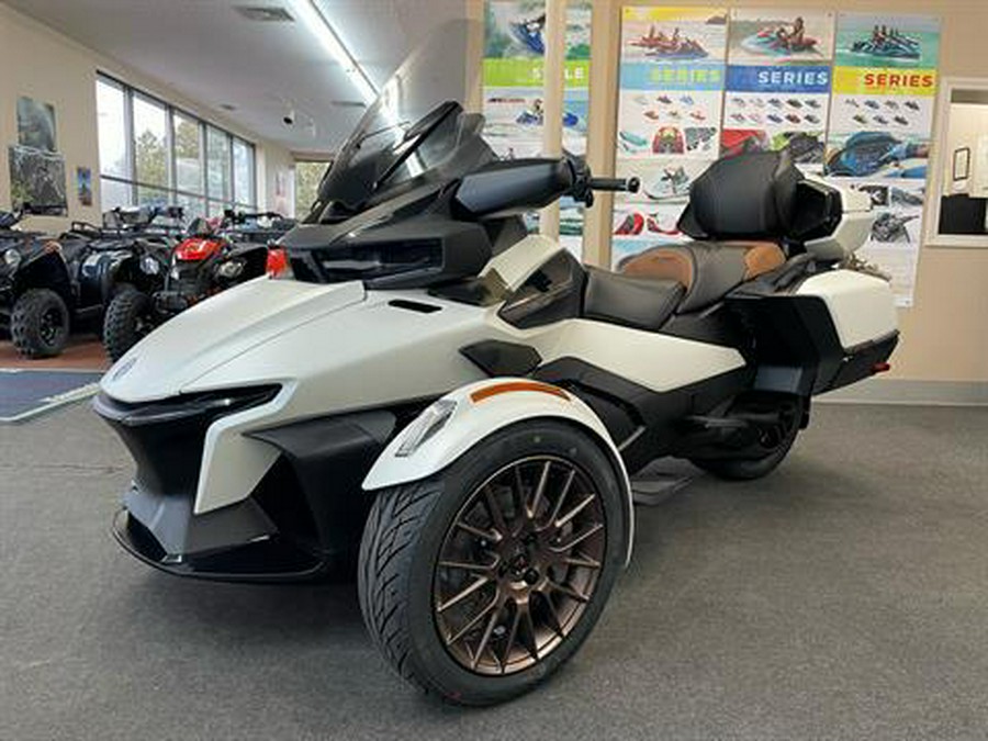 2024 Can-Am Spyder RT Sea-to-Sky