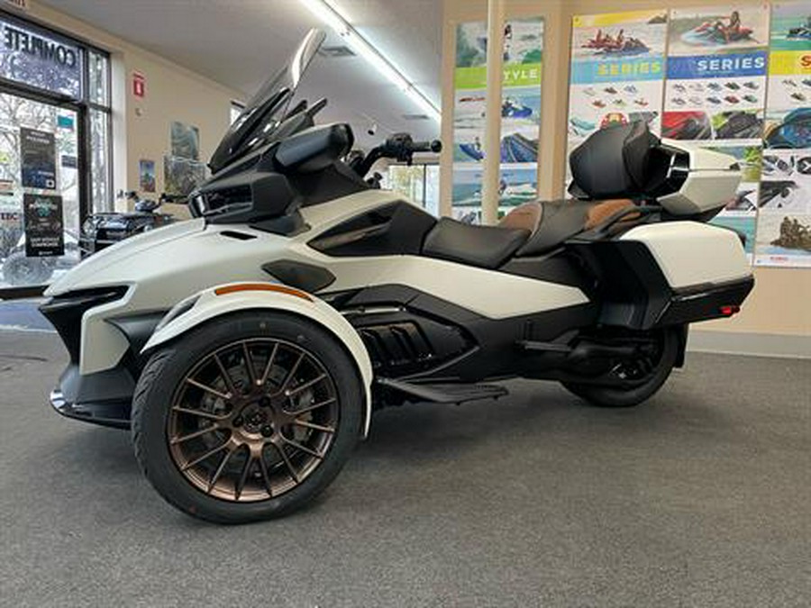 2024 Can-Am Spyder RT Sea-to-Sky