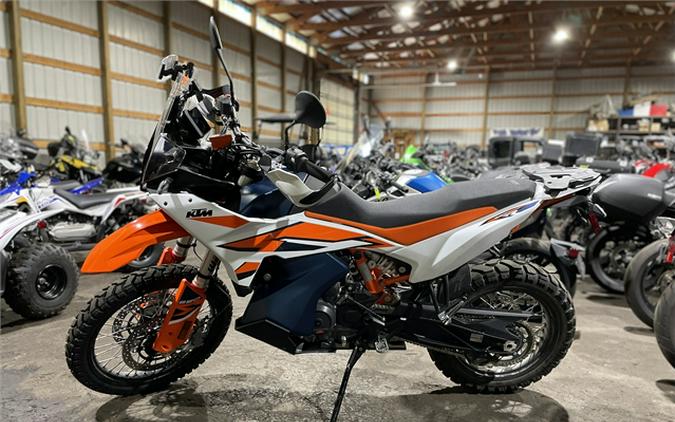 2023 KTM 890 Adventure R