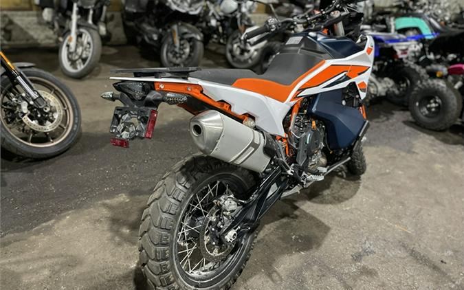 2023 KTM 890 Adventure R