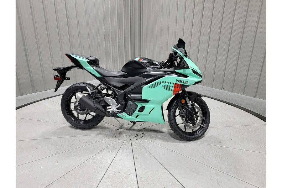 2026 Yamaha YZF-R3 ABS