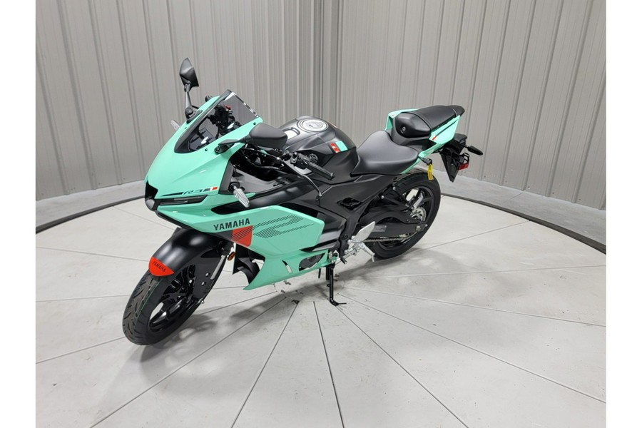 2026 Yamaha YZF-R3 ABS