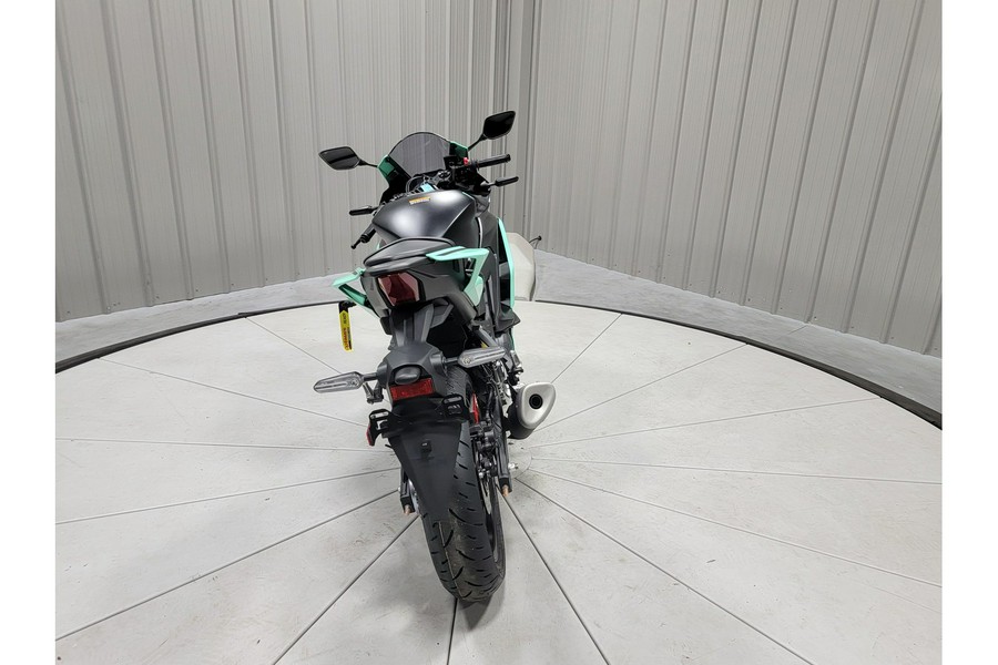 2026 Yamaha YZF-R3 ABS