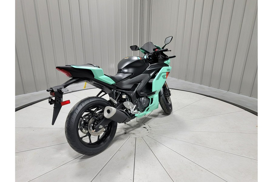 2026 Yamaha YZF-R3 ABS