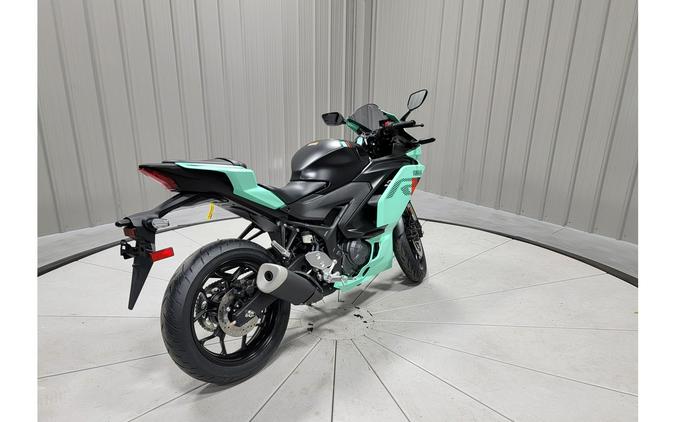 2026 Yamaha YZF-R3 ABS