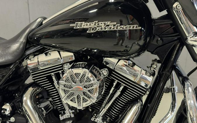 FLHX 2013 Street Glide®