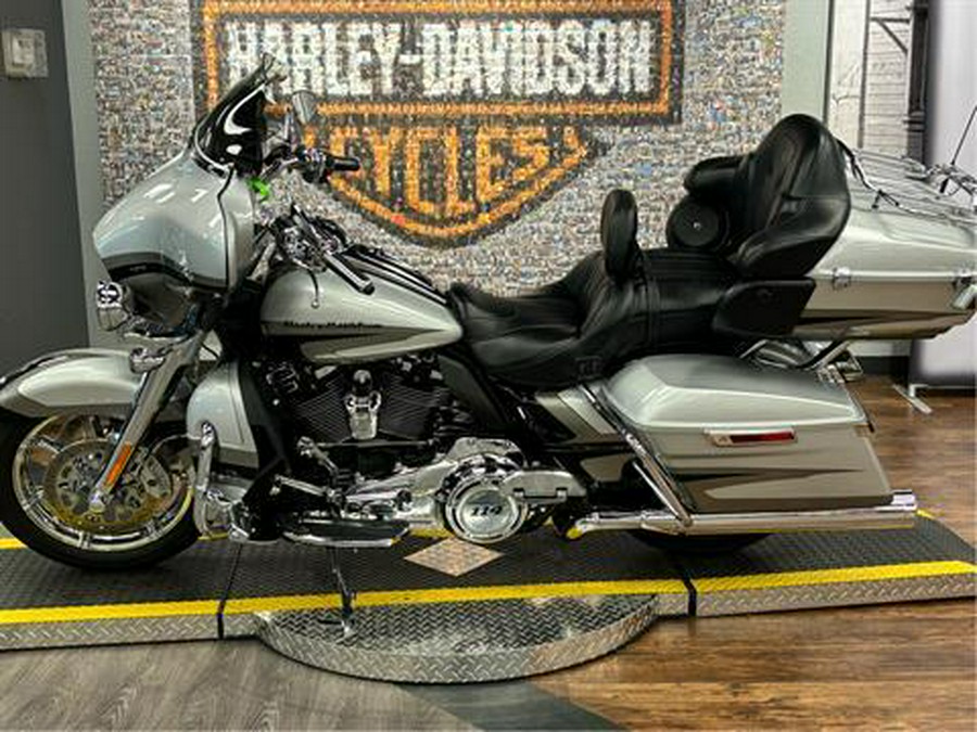 2017 Harley-Davidson CVO™ Limited