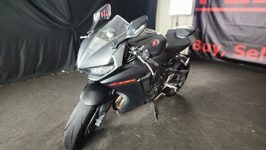 2021 HONDA CBR1000RR ABS - F400068