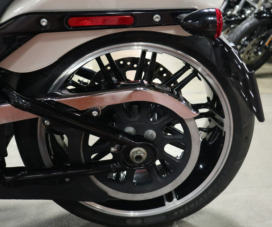 2018 Harley-Davidson Breakout® 107