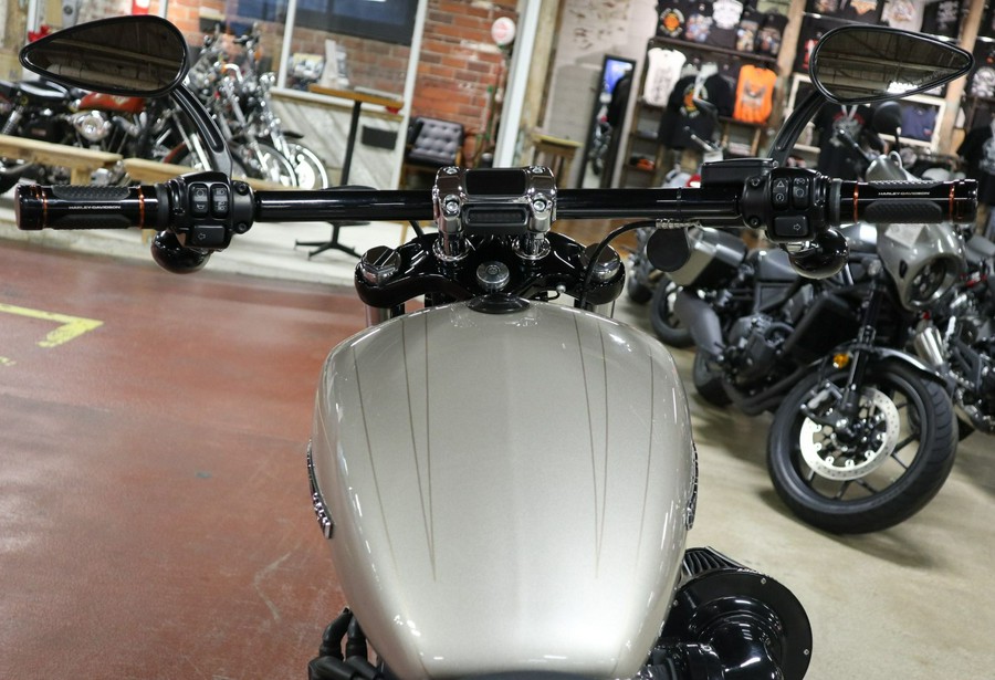 2018 Harley-Davidson Breakout® 107