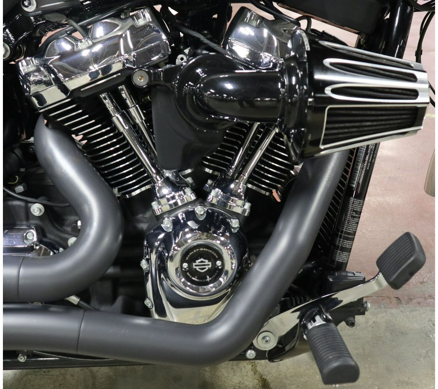 2018 Harley-Davidson Breakout® 107