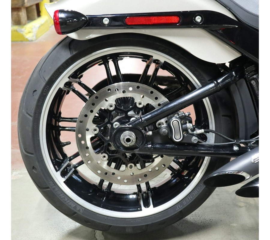 2018 Harley-Davidson Breakout® 107