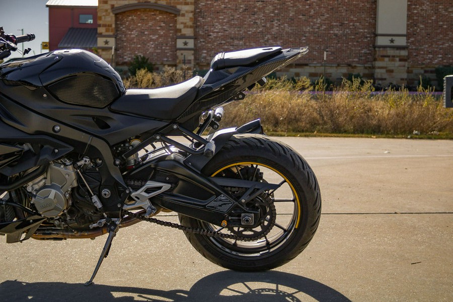 2021 BMW S 1000 R Black Storm Metallic