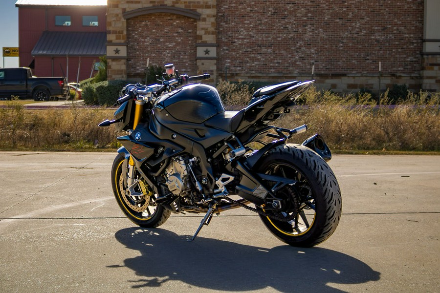 2021 BMW S 1000 R Black Storm Metallic
