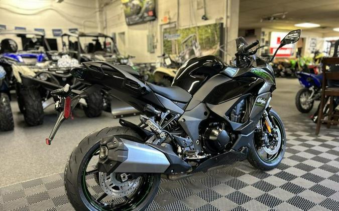 2025 Kawasaki Ninja® 1100SX ABS
