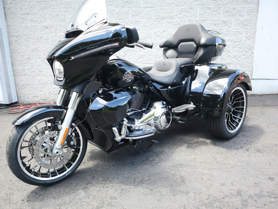 2026 Harley-Davidson Street Glide 3 Limited FLHLT