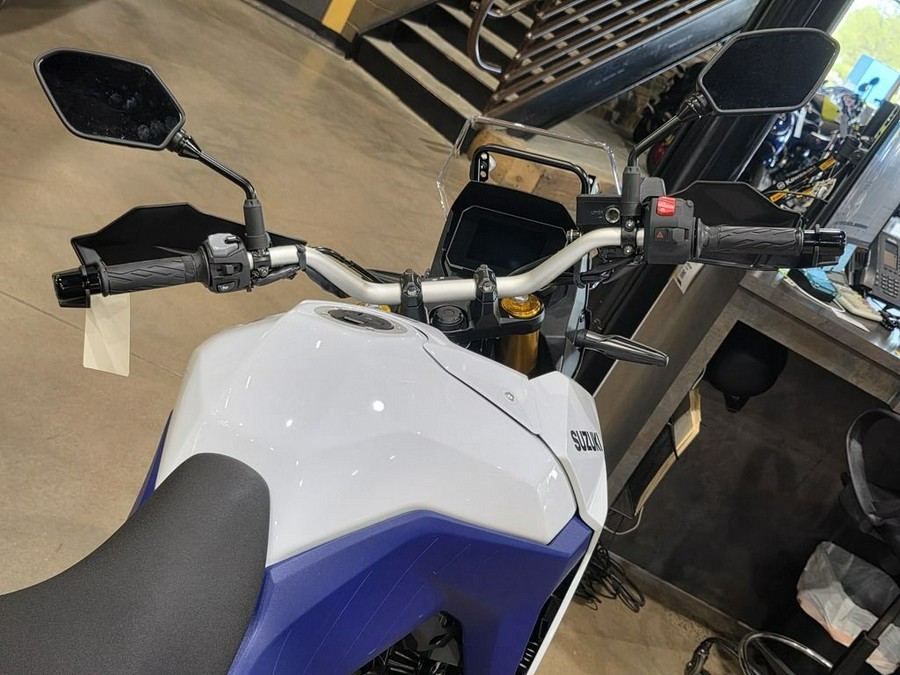 2026 Suzuki V-Strom 800DE