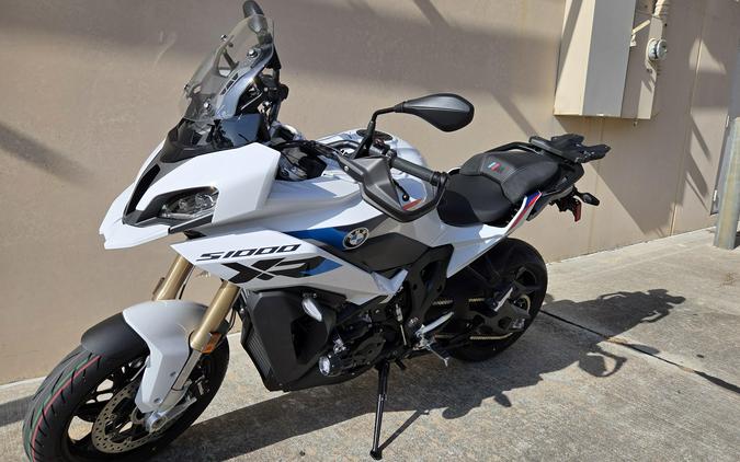 2026 BMW S 1000 XR