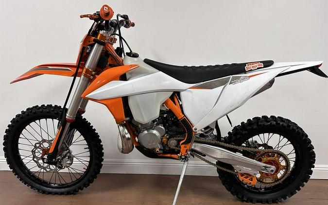 2022 KTM 300 XC-W TPI Erzbergrodeo