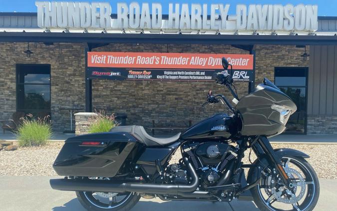 2024 Harley-Davidson Road Glide® Vivid Black