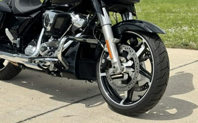 2025 Harley-Davidson FLHX - Street Glide